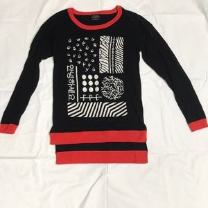 TØP Women's sweater, Small